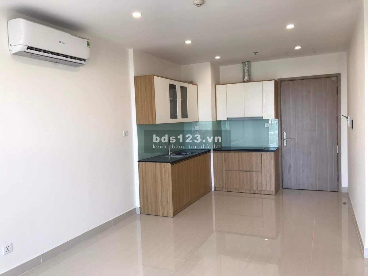 Bán gấp căn hộ 2PN1WC, FULL NT, DT 54m², giá 2 tỷ 190 tại Vinhomes Smart City