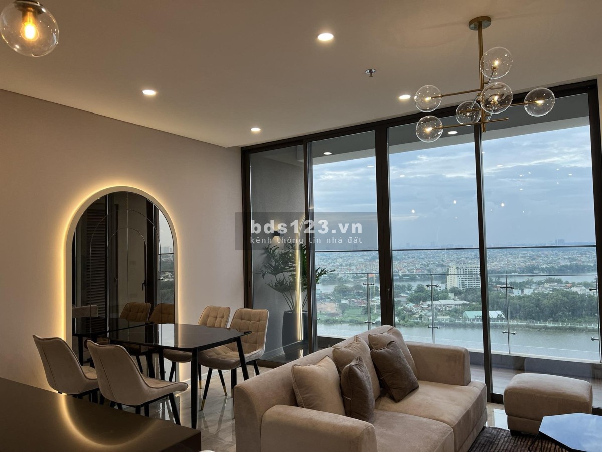 Căn hộ cao cấp 2 phòng ngủ cho thuê Thảo Điền Green, gần trường quốc tế BIS.