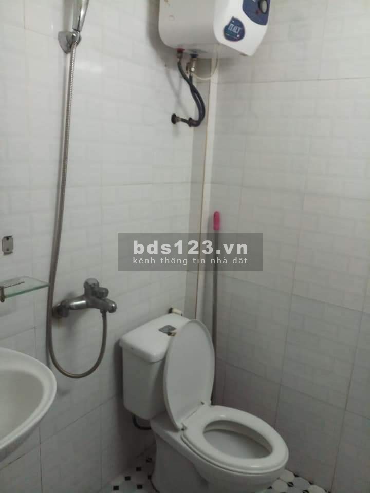 Cho thuê phòng sạch đẹp, đủ đồ, an ninh, trung tâm thành phố cho 1 bạn nữ