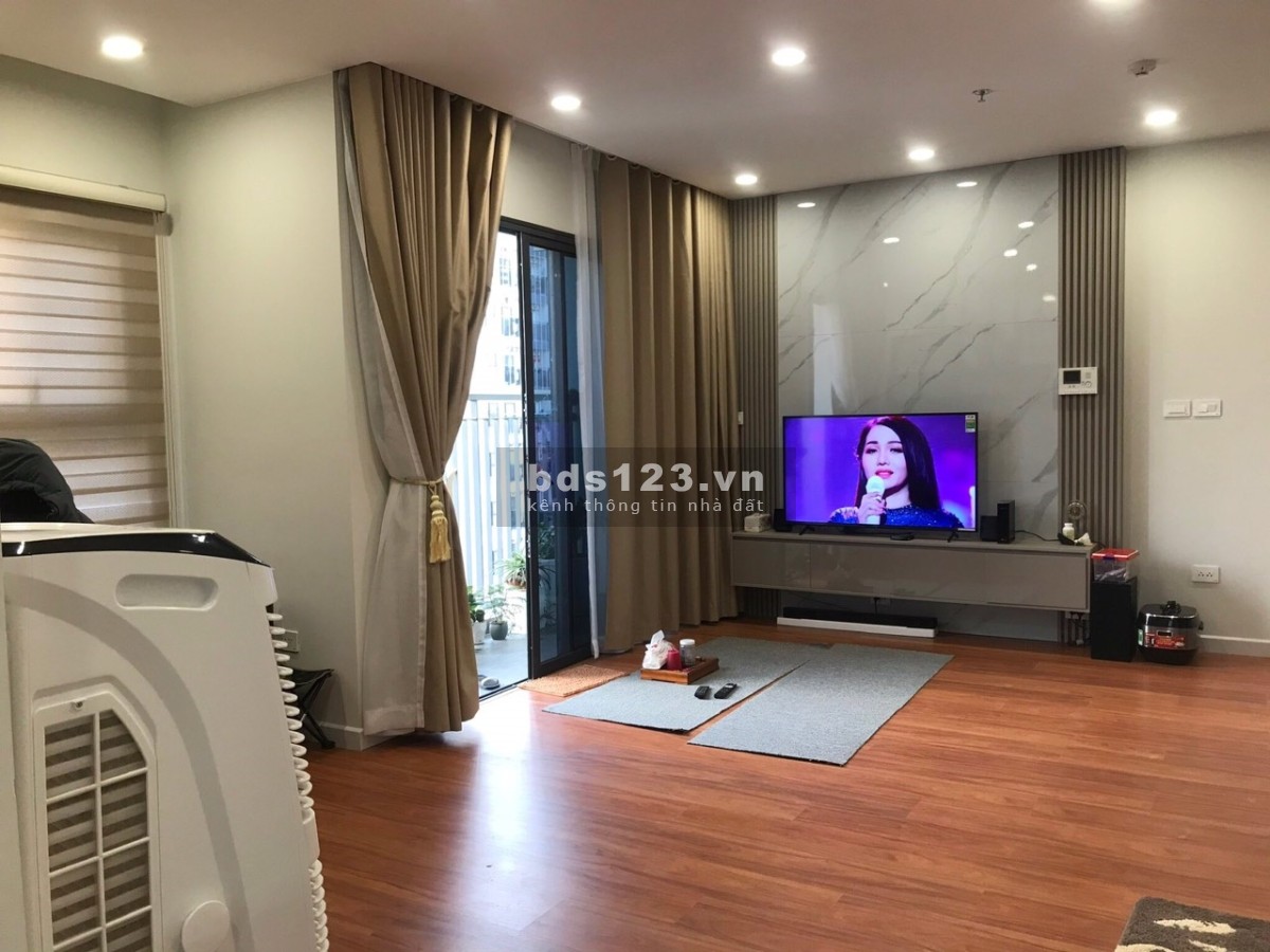 Bán căn hộ 2 phòng ngủ Imepria, full nội thất đẹp, giá bán 2.350 tỷ, Vinhomes Smart City