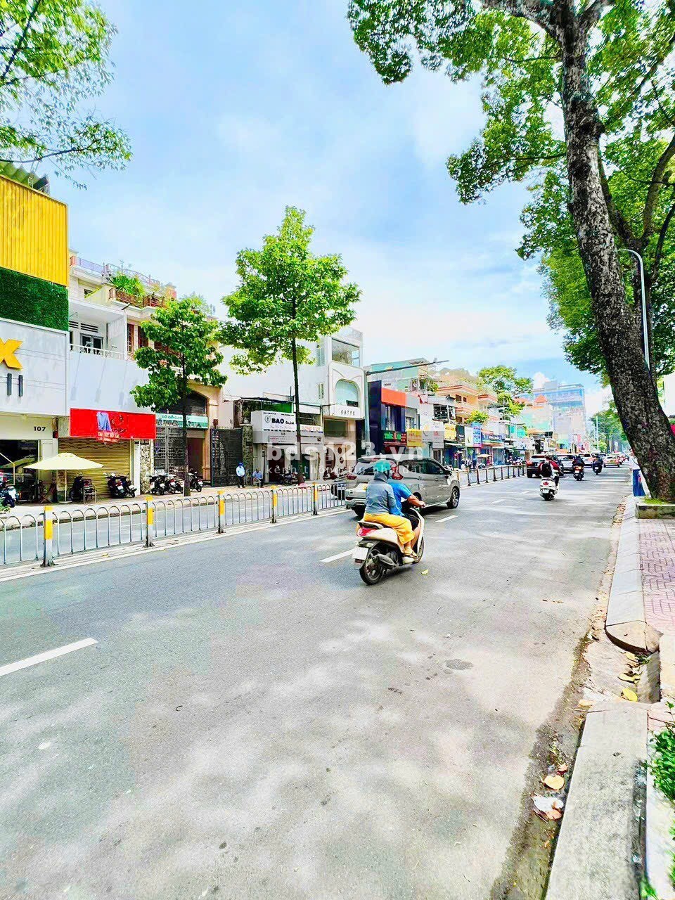 Siêu phẩm !!! Nguyên góc mặt tiền Nguyễn Thị Minh Khai, Phường Bến Thành, Quận 1- Siêu đẹp