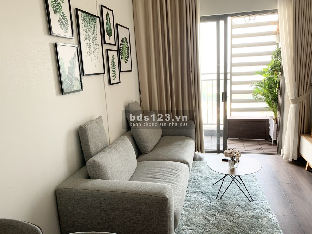 Bán gấp căn hộ 1PN+1 55m2, view sông, giá chỉ 3.3 tỷ LH 0909986202 Thuận