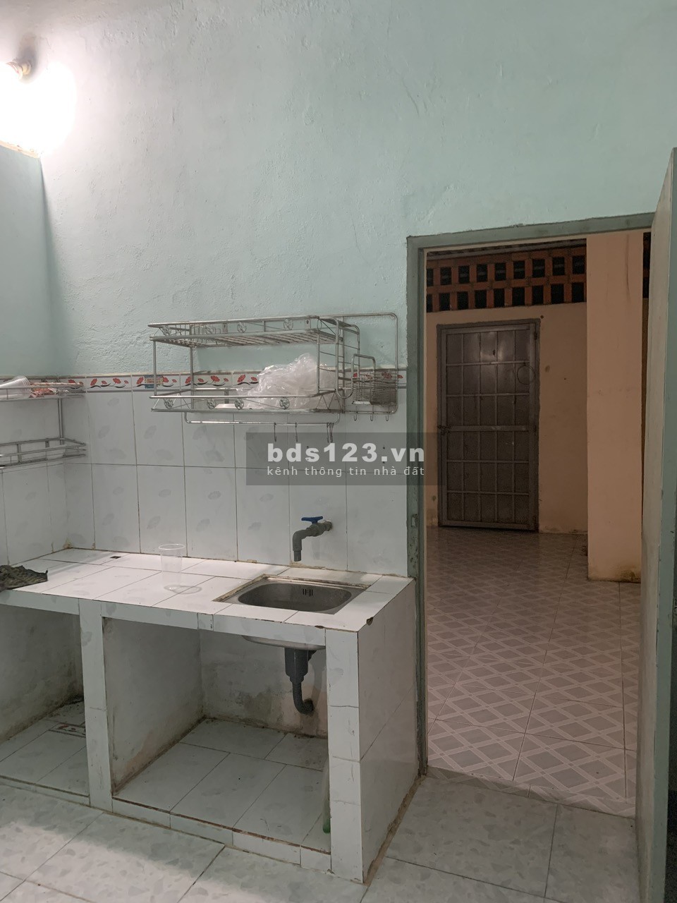 Cho thuê nhà nguyên căn mặt tiền đường nhựa