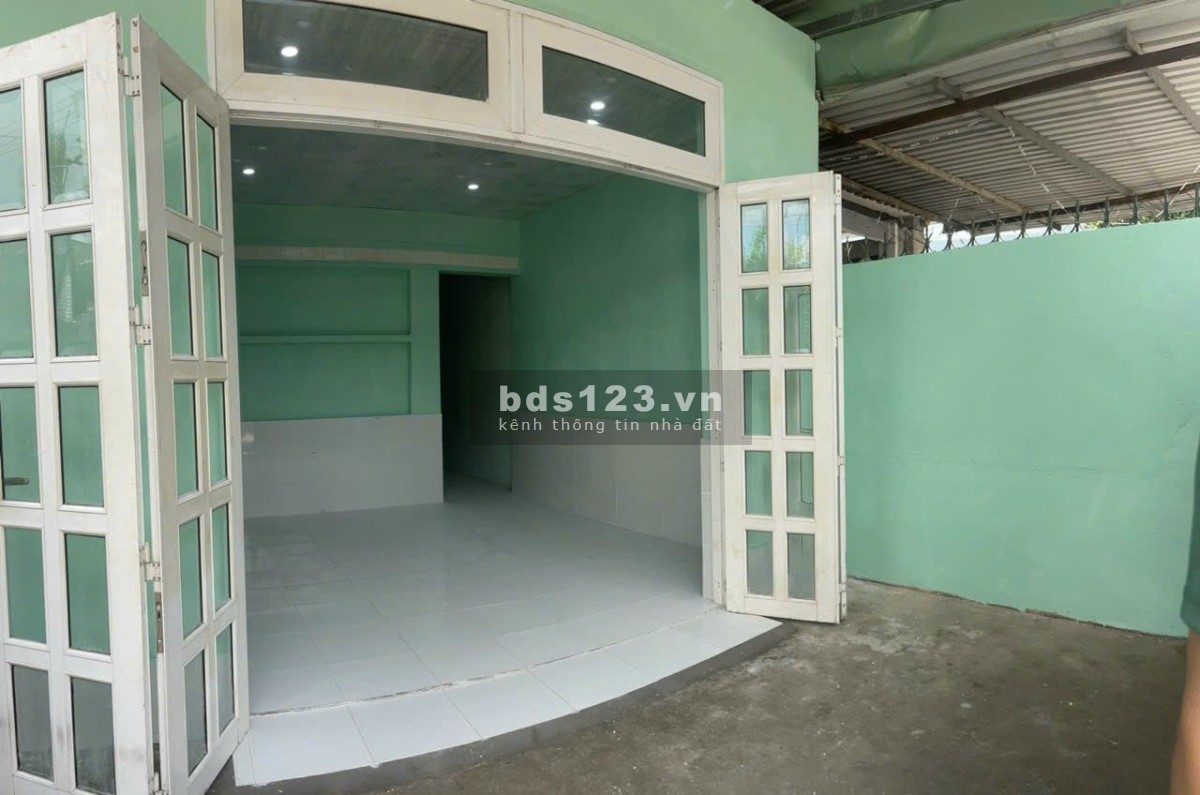 Cho thuê nhà mặt tiền 2PN P. An Bình giá chỉ 4.5tr