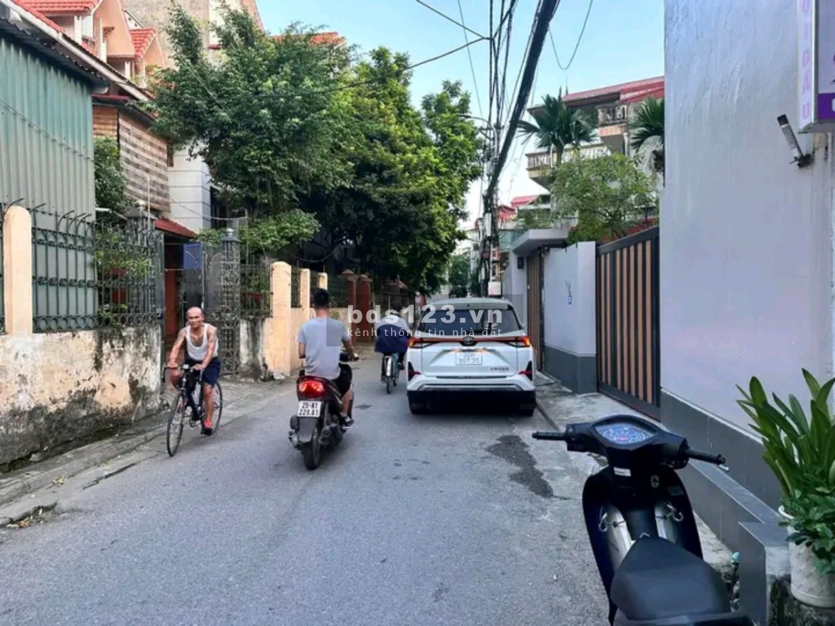 Giá sốc 3 ngày, Việt Hưng 40m đất, giá 2 tỷ 50 triệu, rất hiếm, khách thật nhanh nhé 0987883182