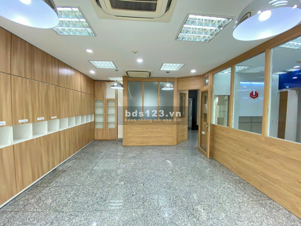 Hàng hiếm tòa nhà mặt tiền Nguyễn Văn Thủ, Phường Đa - Kao, Quận 1 - Siêu đẹp.
