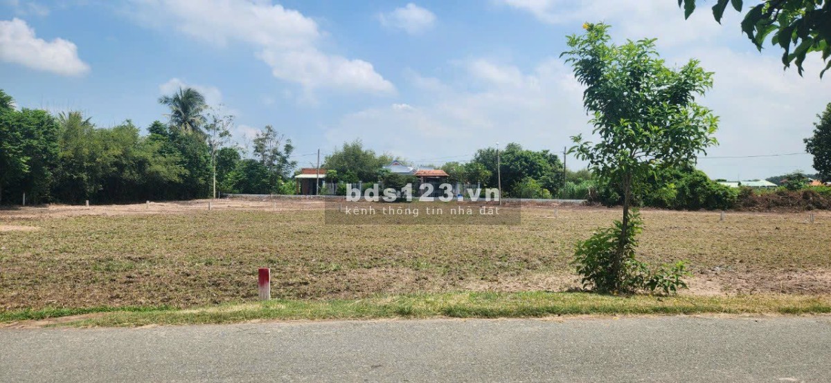 Bán đất DT 800m², full thổ cư, ngay MT đường nhựa 12m Củ Chi giá chỉ 4,05 tỷ