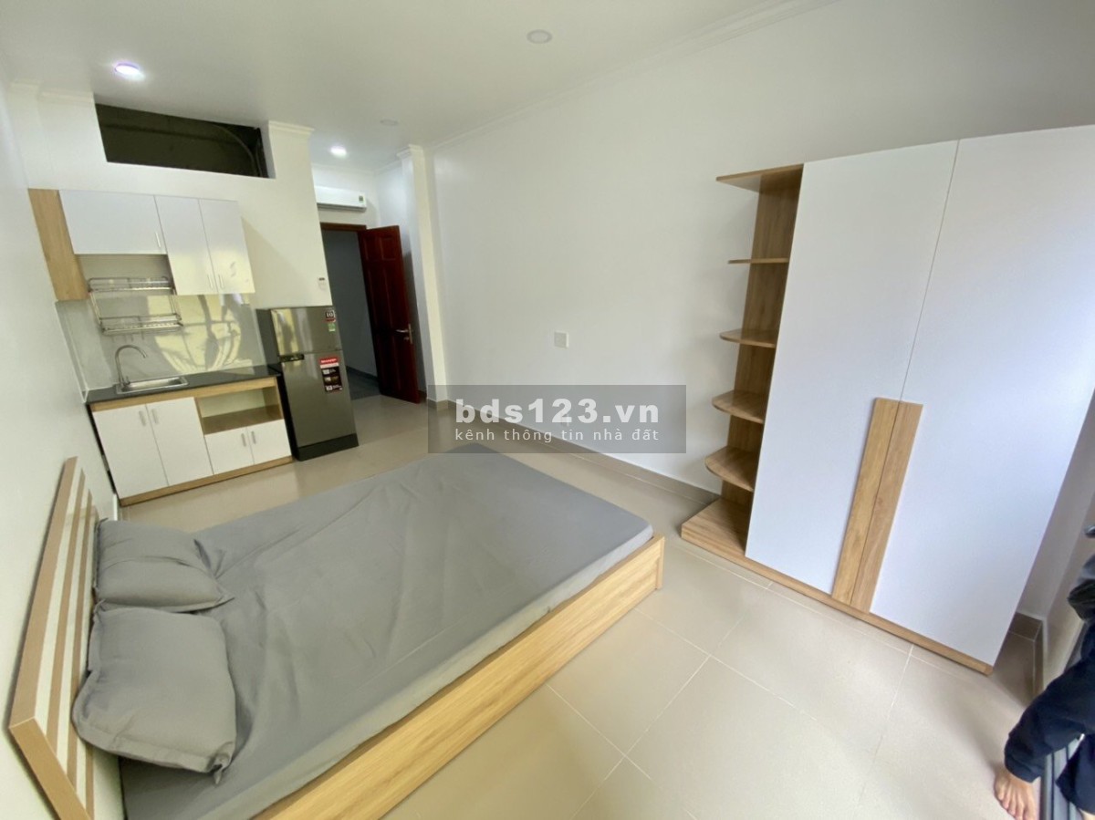 Cho thuê căn hộ studio ban công full nội thất