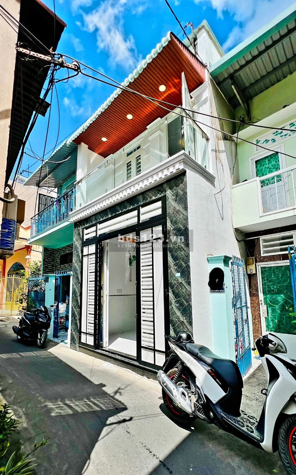 Bán Nhà, Tân Sơn Nhì, Tân Phú, 21m2, 2 tầng, nhỉnh 2 tỷ.