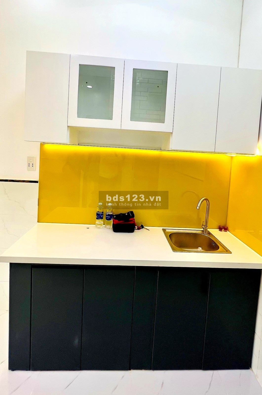 Bán Nhà, Tân Sơn Nhì, Tân Phú, 21m2, 2 tầng, nhỉnh 2 tỷ.