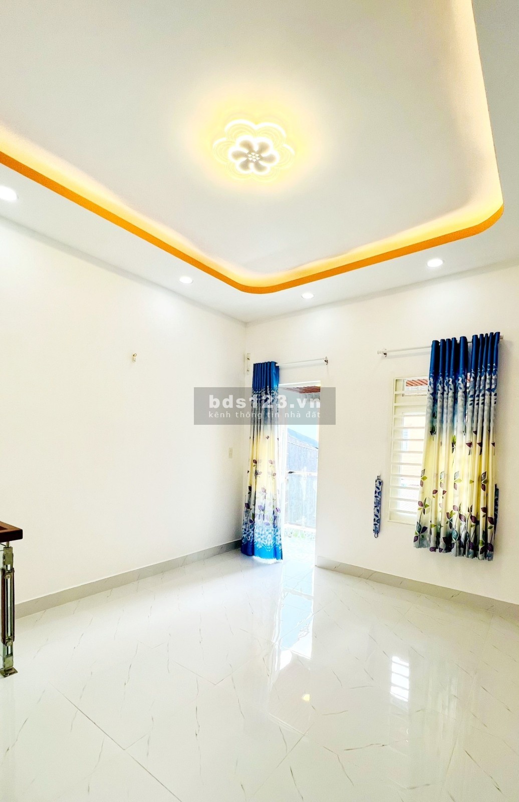 Bán Nhà, Tân Sơn Nhì, Tân Phú, 21m2, 2 tầng, nhỉnh 2 tỷ.
