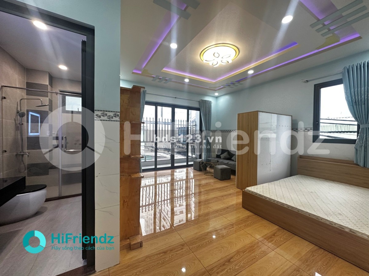 Chính chủ cho thuê phòng giá rẻ ngay Đầm Sen. Giá 5 triệu /tháng