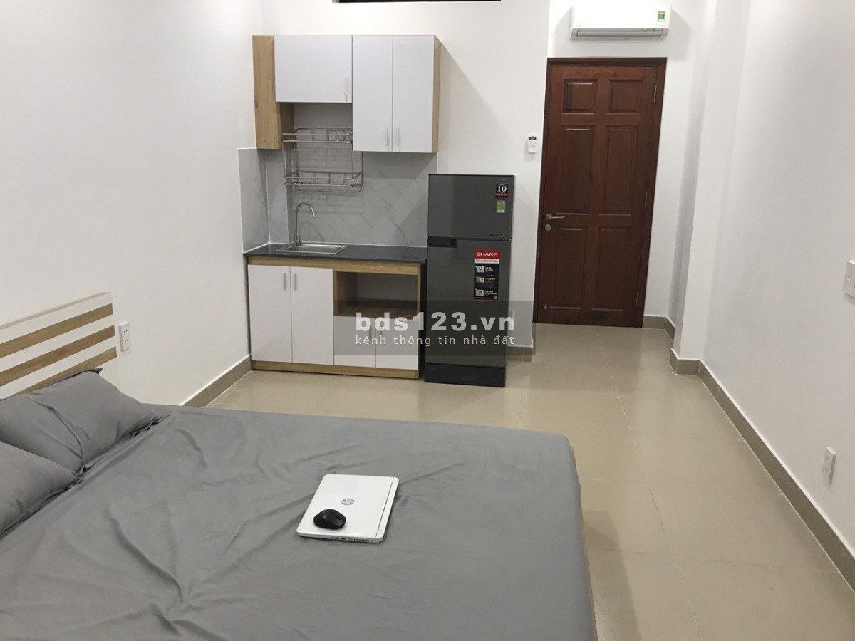 Cho thuê căn hộ studio ban công full nội thất