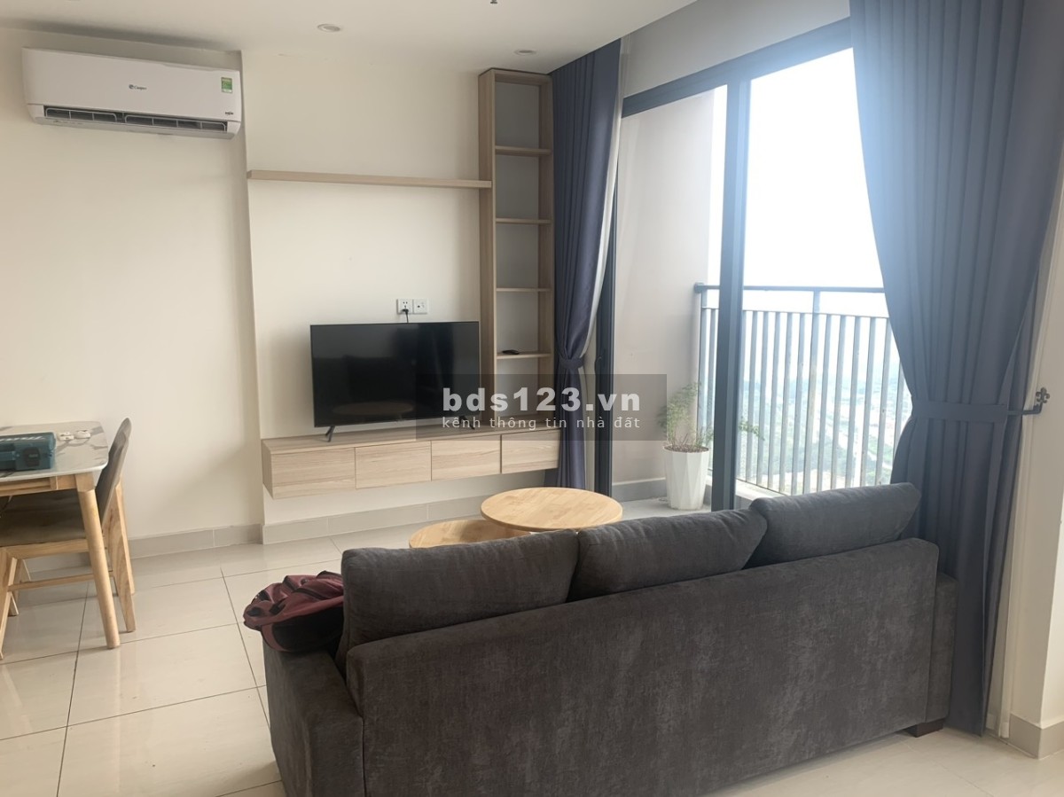 Bán căn 2 ngủ+ căn góc to, căn 64m2 giá 2.65 tỷ, Vinhomes Smart