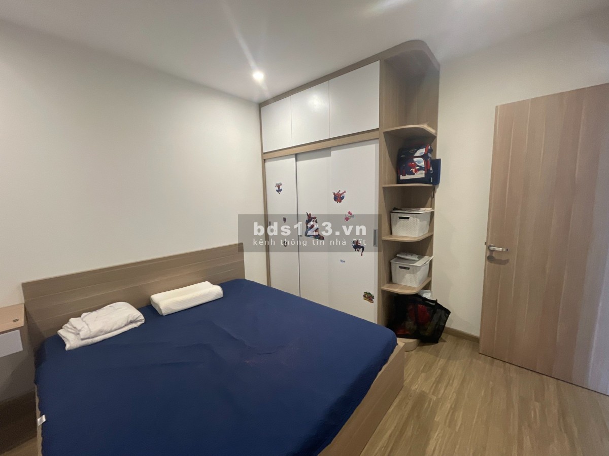 Bán căn ba phòng ngủ to nhất Vinhomes Smart City, 100m2, giá 4 tỷ full nội thất