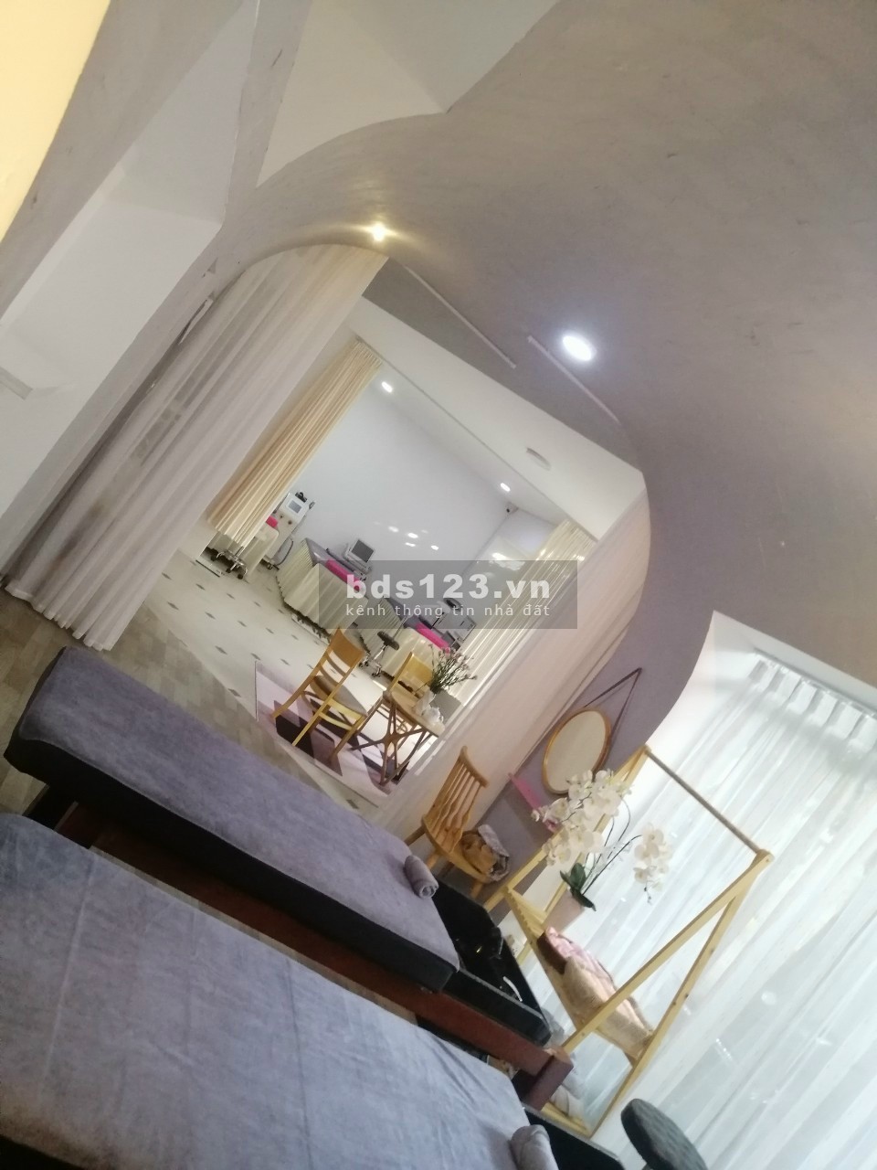 Chỉ 4,6 triệu phòng full nội thất + nhà biệt thự trung tâm Q. Bình Thạnh