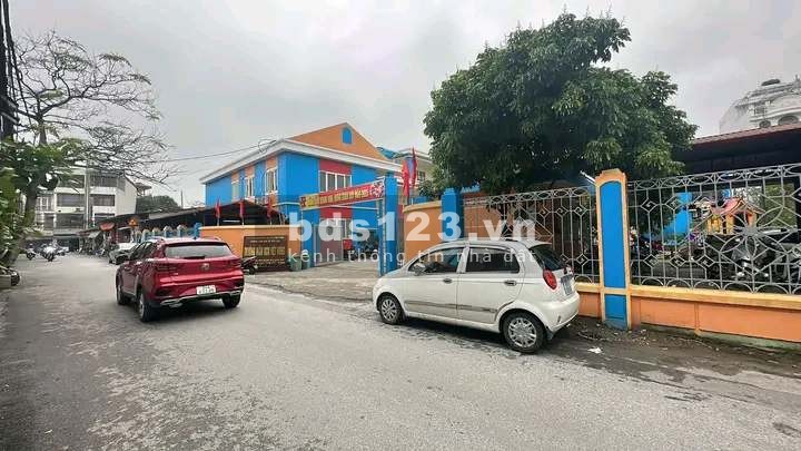 Quá hiếm, 62m đất Việt Hưng, ô tô vào đất, lô góc, mặt ngõ kinh doanh, tặng nhà 2 tầng, 0987883182