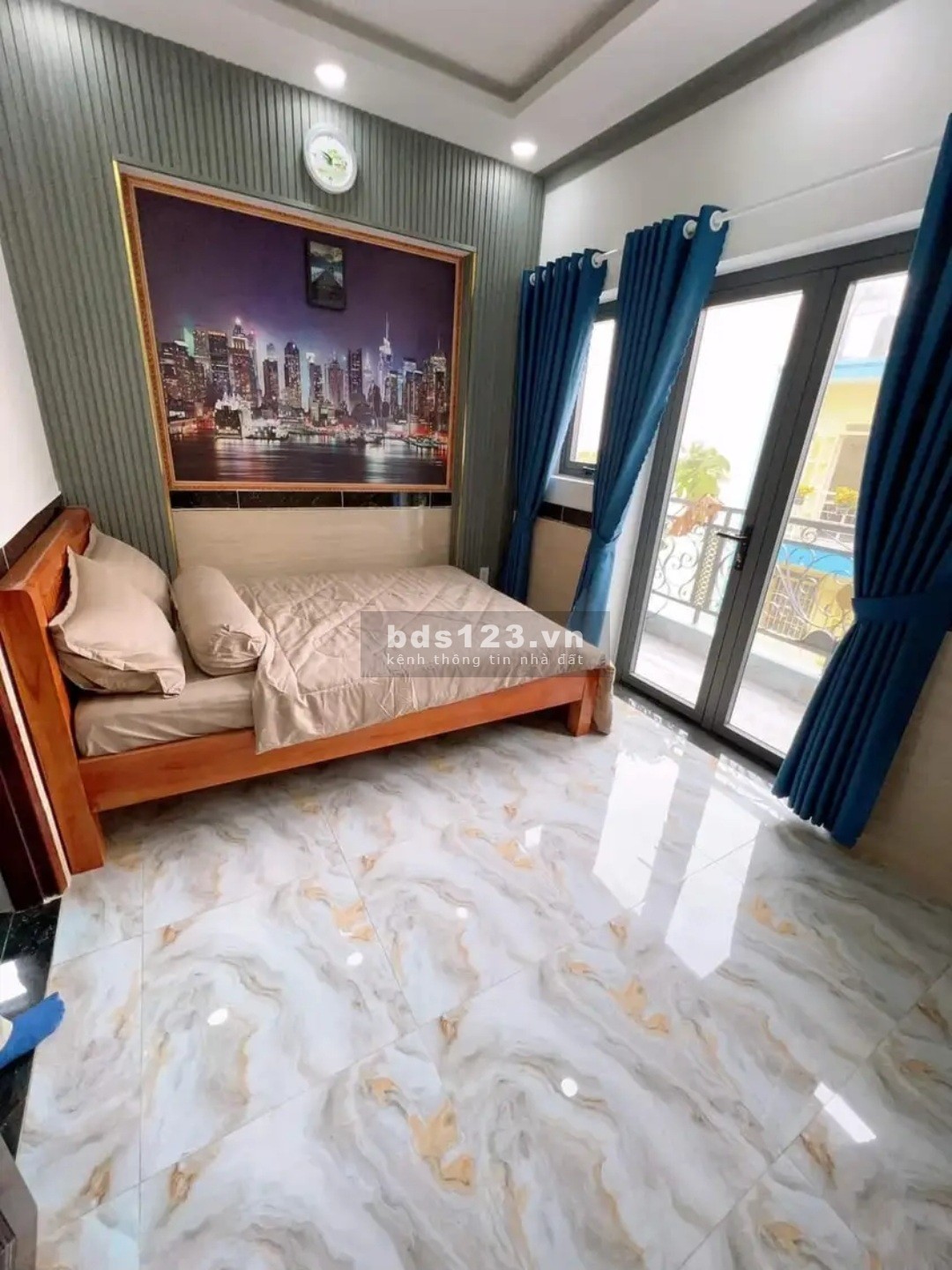 Bán gấp nhà 4 phòng ngủ, 4 vệ sinh ở Lê Văn Sỹ, Tân Bình