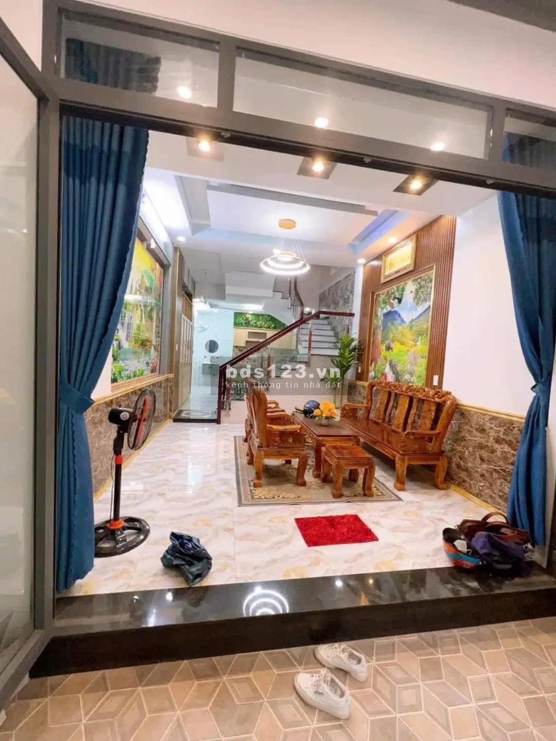 Bán gấp nhà 4 phòng ngủ, 4 vệ sinh ở Lê Văn Sỹ, Tân Bình