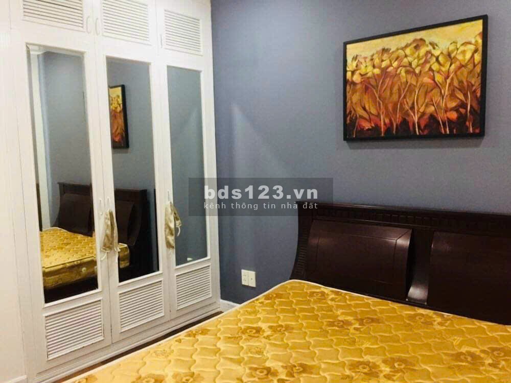 Bán căn hộ 2 PN view đẹp, thoáng mát, liền kề Phú Mỹ Hưng, tiện bề đi tứ tung. Đã giảm 50 triệu