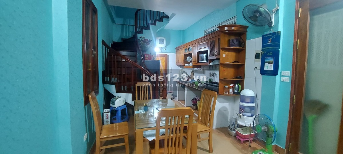Bán nhà tại Dương Quảng Hàm, ô tô đỗ cửa, nhỉnh giá 3 tỷ