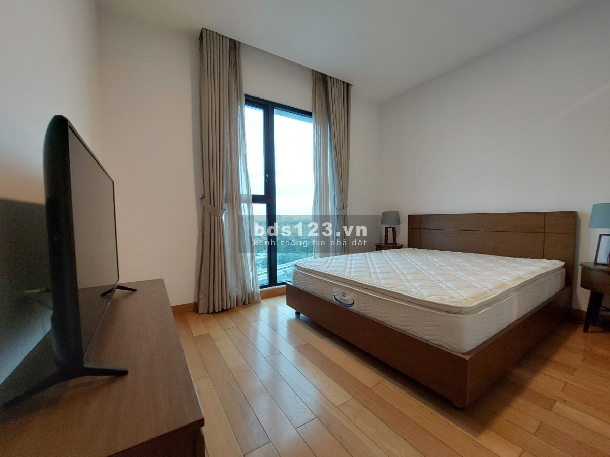 [English below] Căn hộ 3PN nội thất cao cấp tự decor - giá từ 45tr/tháng tại D1Mension Quận 1.