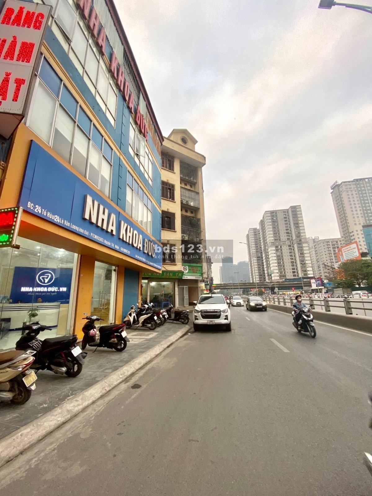 Chính chủ có Nhà mặt đường Tố Hữu cần cho thuê