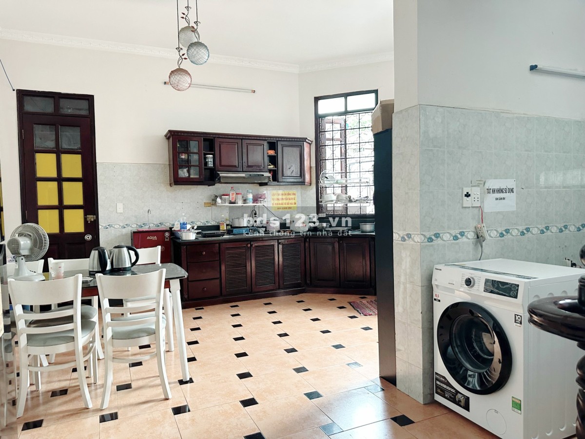 Ký túc xá dành cho nam trong biệt thự mini giá rẻ bao mọi chi phí p3 Gò Vấp gần sân bay