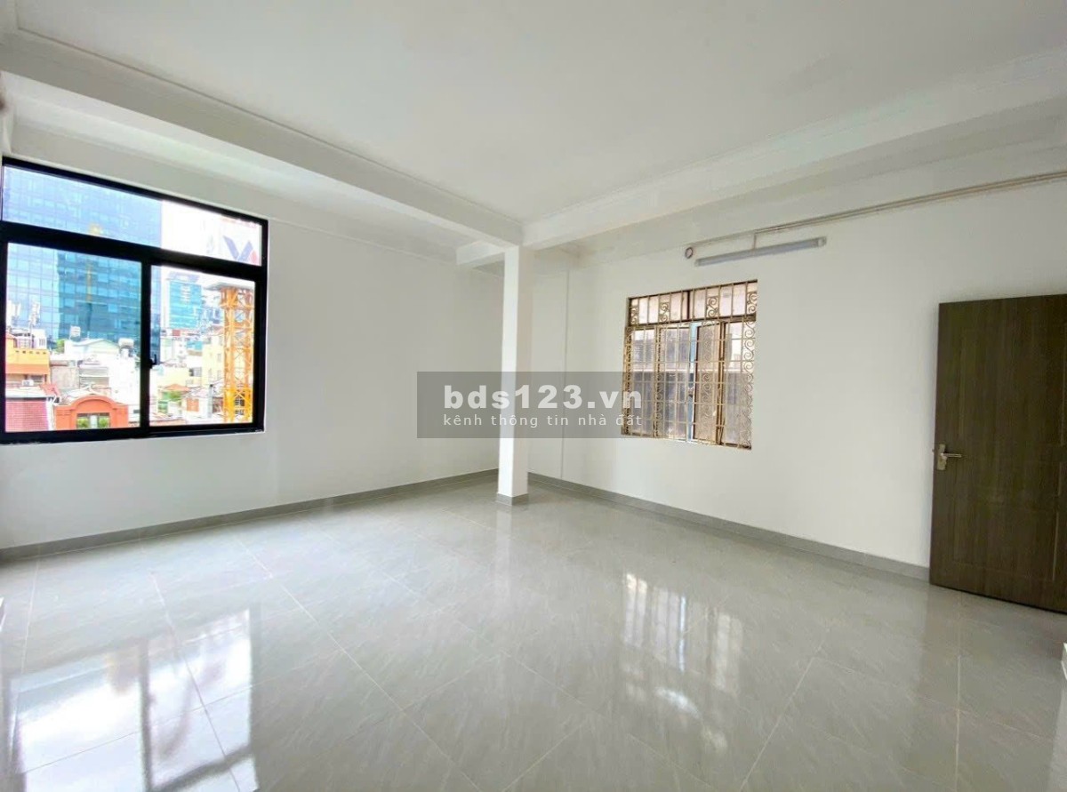 Cho thuê nhà phố mới xây 5 lầu 700m2 mặt tiền Tôn đức thắng, quận 1