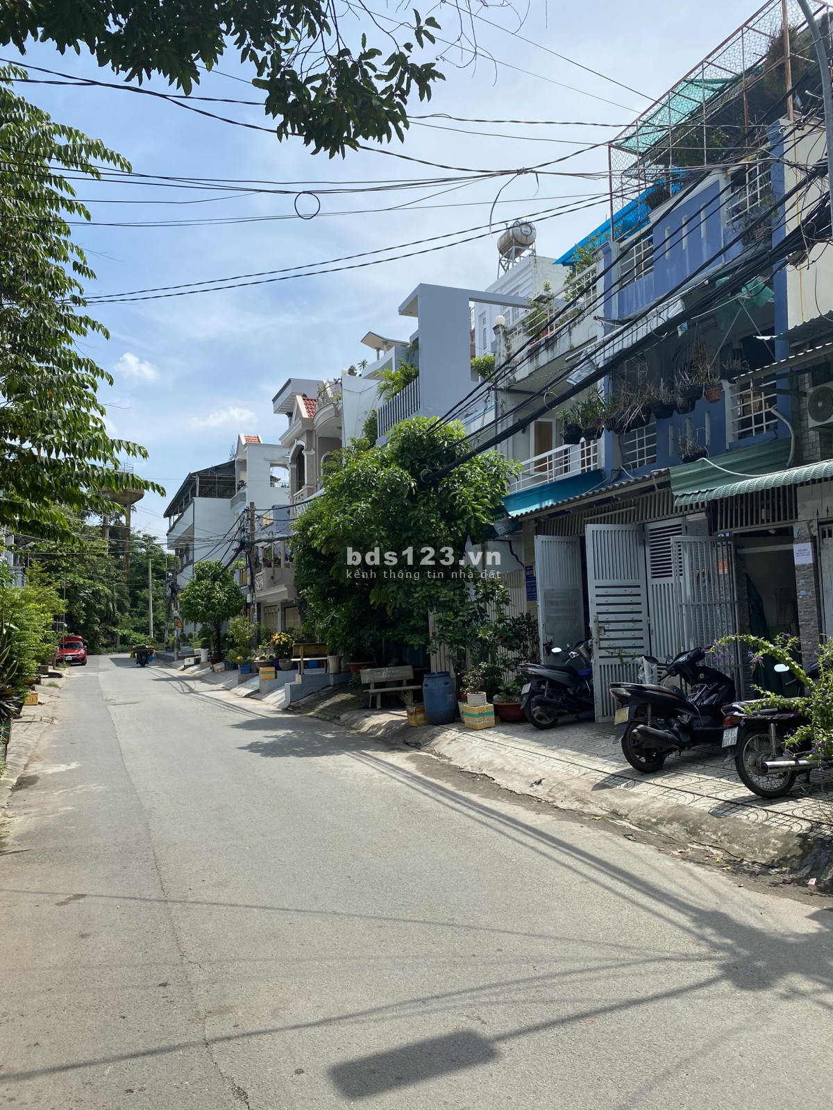 Cần bán gấp nhà cấp 4 tiện xây mới DT(4x18m) Gía 4.99 tỷ