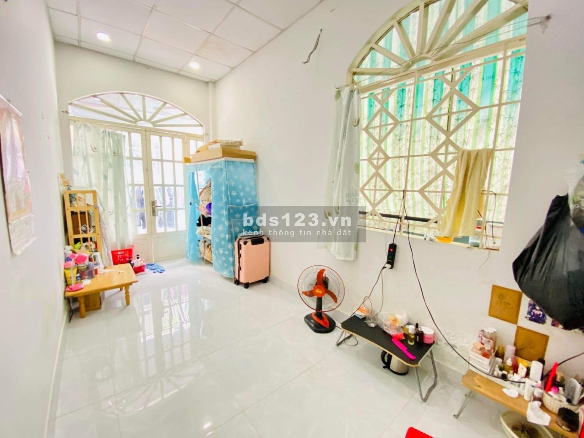 Bán Nhà, Nguyễn Sơn, Tân Phú, 48m2, Lầu Đúc BTCT, Nhỉnh 3 tỷ.