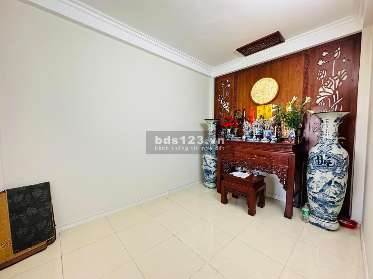 Cần bán nhà mặt phố nguyễn công hoan ba đình.mặt tiền 5,2m,6 tầng ,13 tỉ