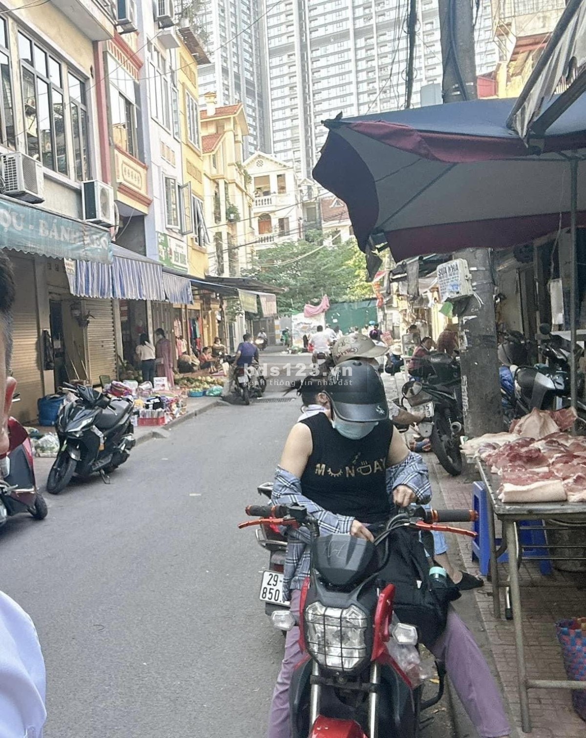 Cần bán nhà mặt phố nguyễn công hoan ba đình.mặt tiền 5,2m,6 tầng ,13 tỉ