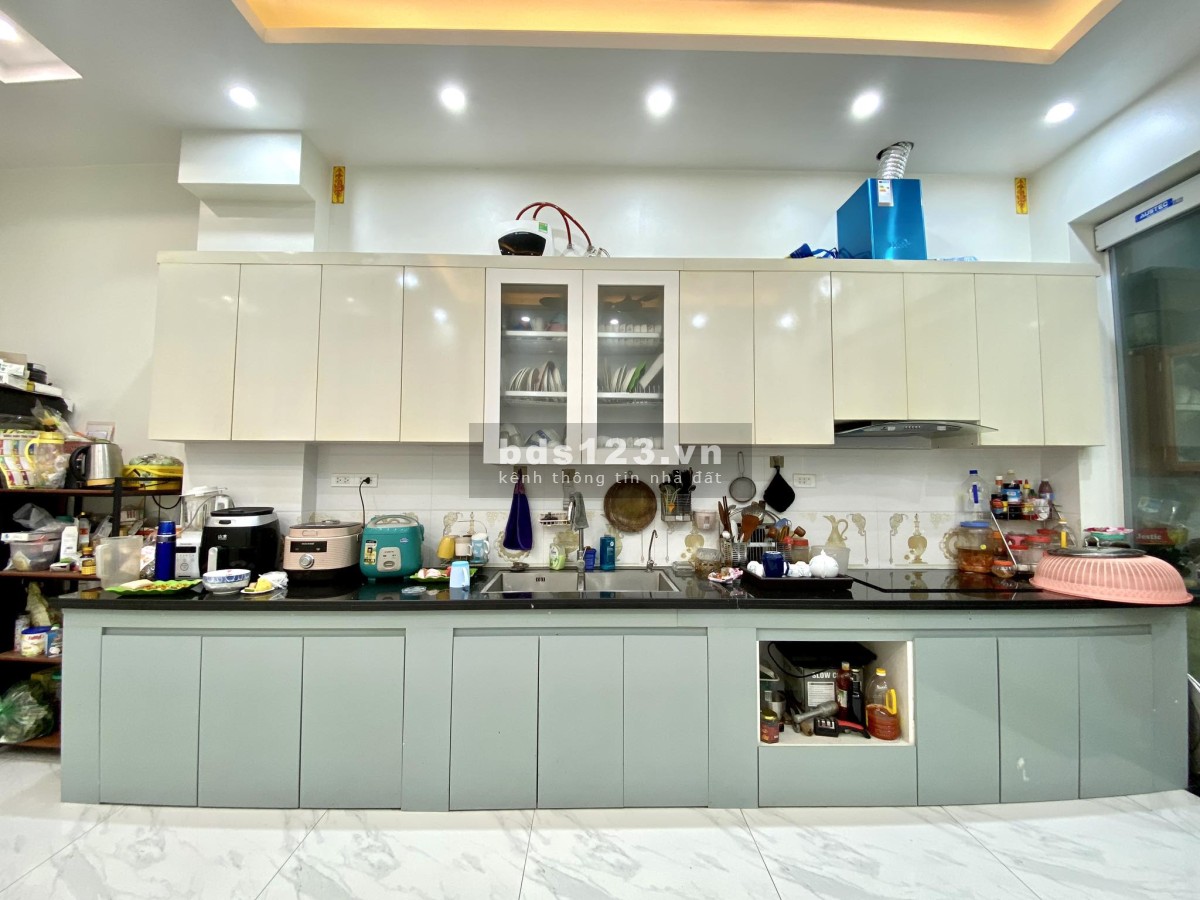 Cực Hiếm, Đẹp, Vị trí trung tâm, Bán Nhà Linh Lang – Đào Tấn, 40m, 4T, chỉ hơn 4 tỷ