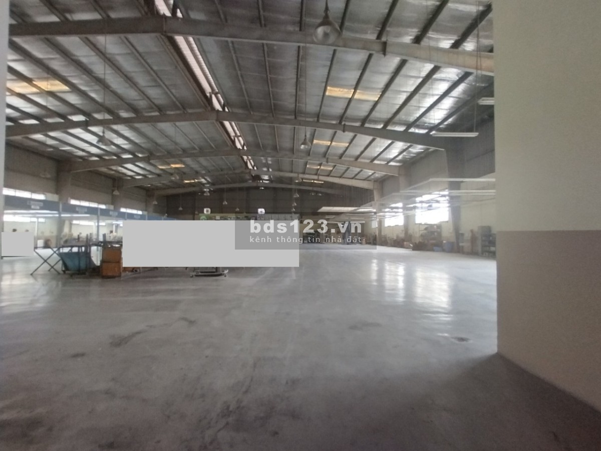 Sàn 2700m2 KD mọi mô hình dịch vụ giải trí, trần cao 10m. Cắt lẻ từ 1500m