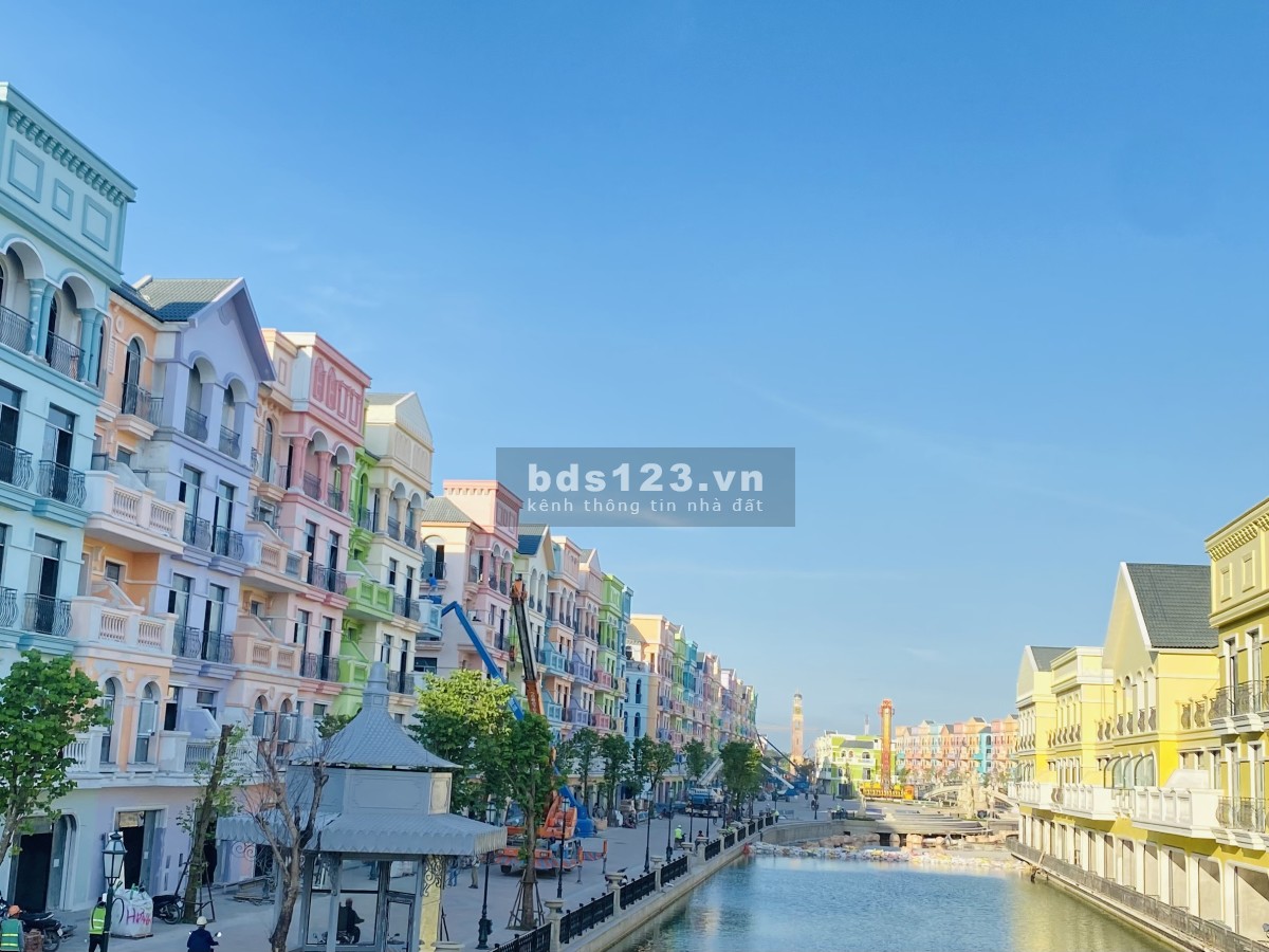 Cho thuê miễn phí 2 năm Shophouse 2 mặt tiền, Kinh doanh được 24/7 tại Mega Grand World Hà Nội