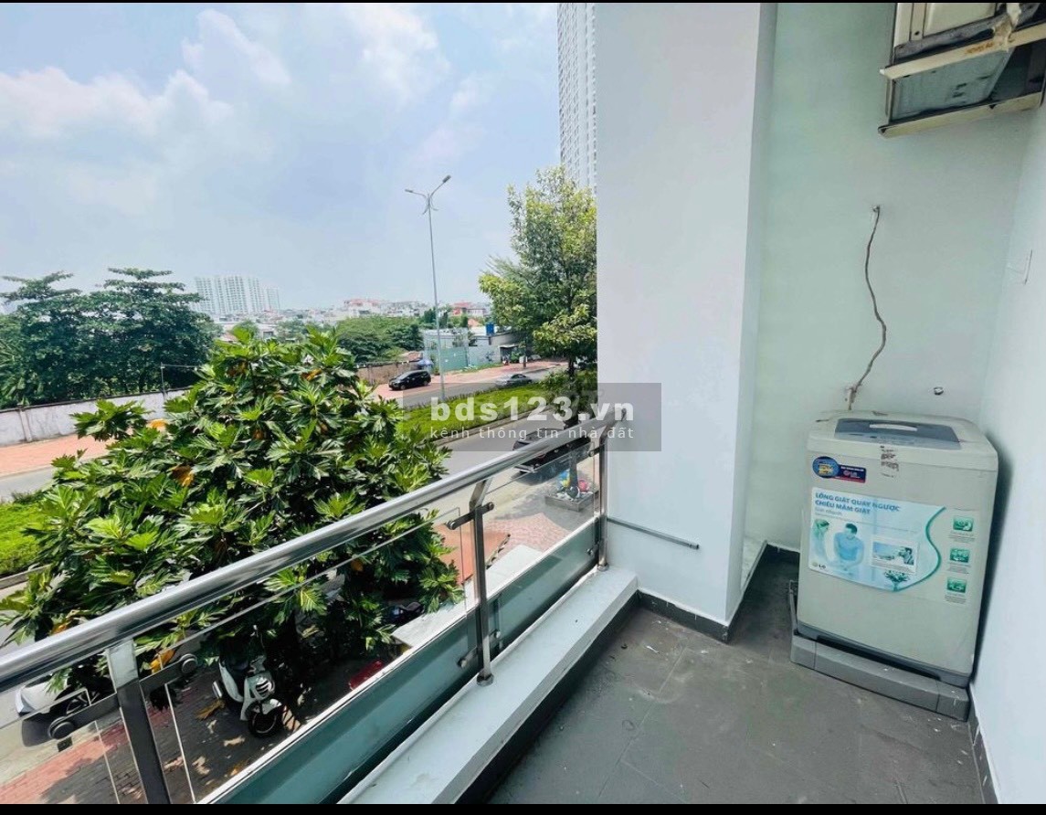 Cho thuê căn hộ cao cấp đường D4, KDC Him Lam, quận 7.