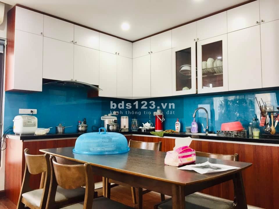 Bán nhà Lê Lợi, Hà Đông, 10m ra ô tô, ngõ ba gác, DT 62m², giá chỉ 70 triệu/m²