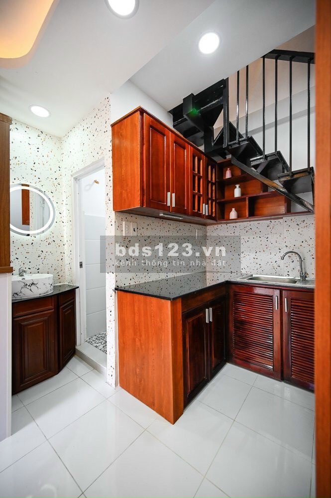 Mình cần bán nhanh căn nhà hơn 2 tỷ ở Lê Đức Thọ - Gò Vấp