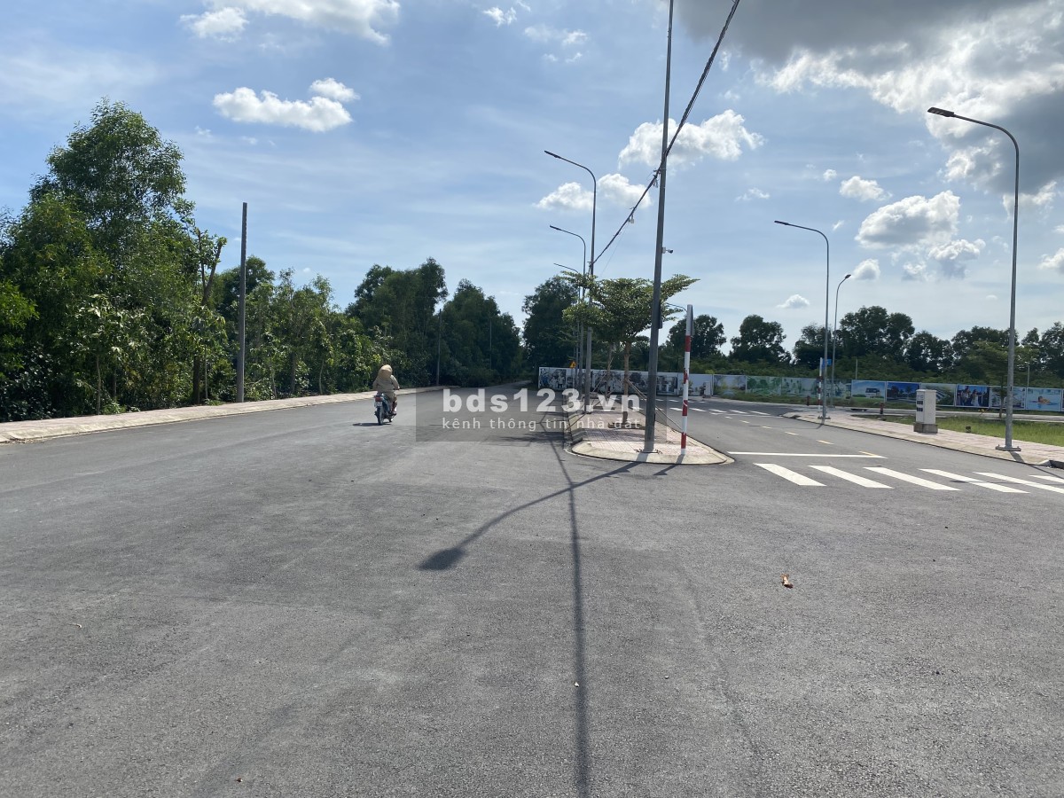 Đất chính chủ lo đất đẹp nằm ngây mặt tiền đường số1 - Tân Bữu, Thanh Phú