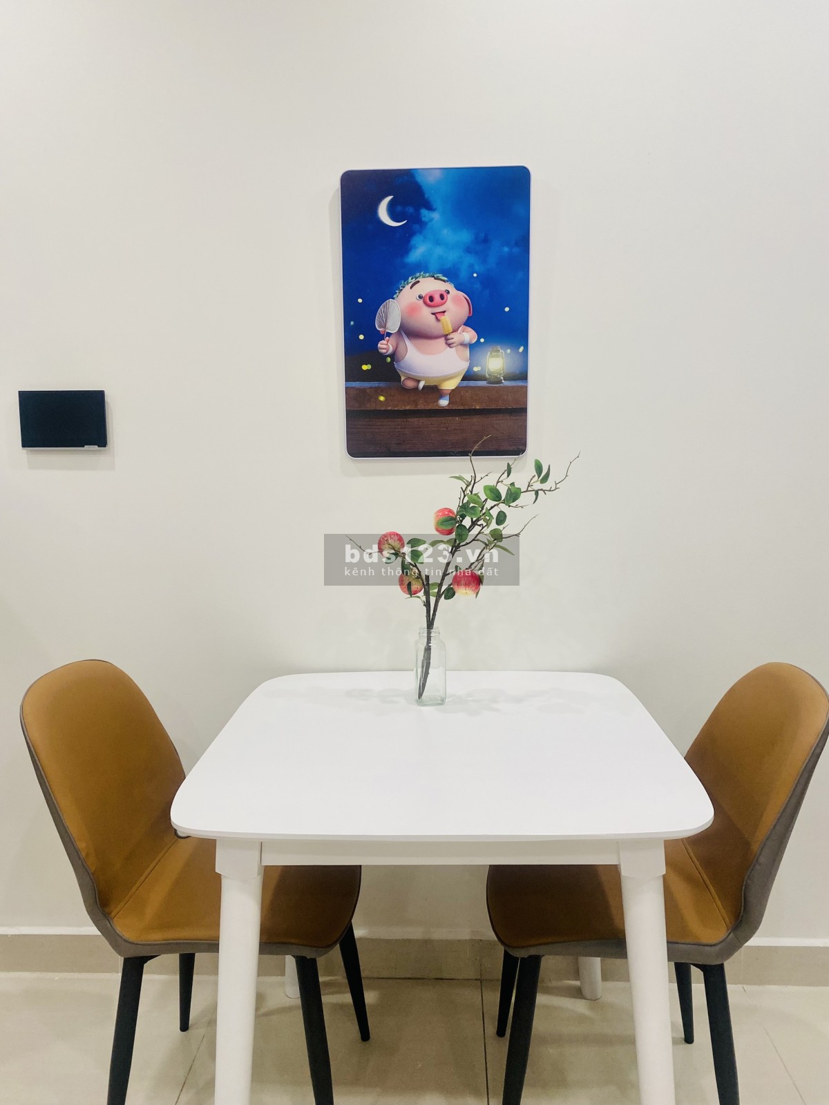 Chính chủ bán căn hộ studio 28m full đồ giá chỉ 1.350 tỷ Vinhomes Smart City