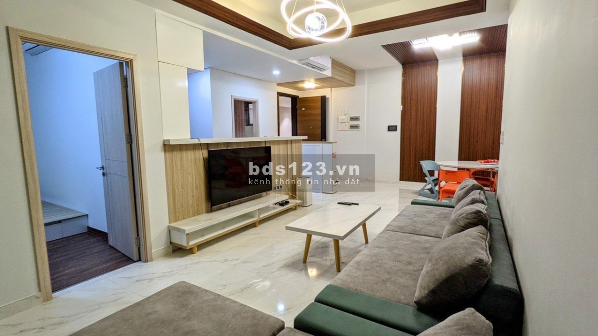 Cần bán nhanh căn hộ cao cấp 2PN Midtown Phú Mỹ Hưng, Có sổ, có sẵn HĐT