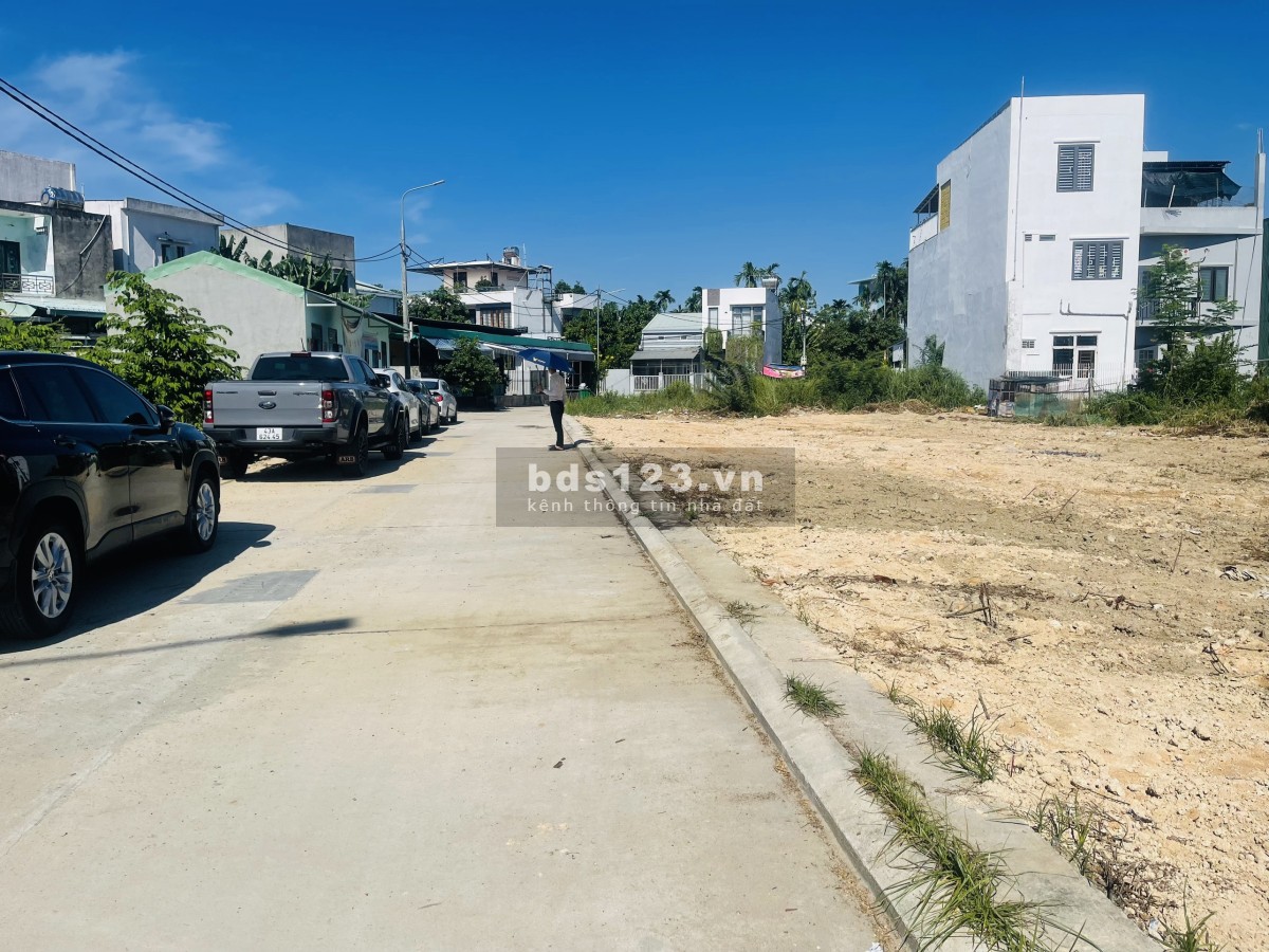 Bán 90m2 đất thổ cư gần Bệnh viện Vĩnh Điện, đường 6m, hỗ trợ thuế phí ra sổ LH 0918852552