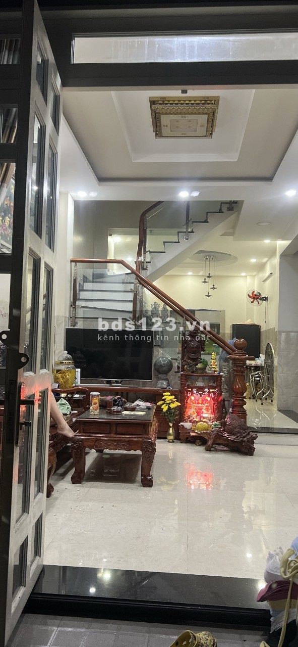 Bán nhà Bùi Thế Mỹ, phường 10, quận Tân Bình; (4x13), 3,5 lầu; 5,3 tỷ