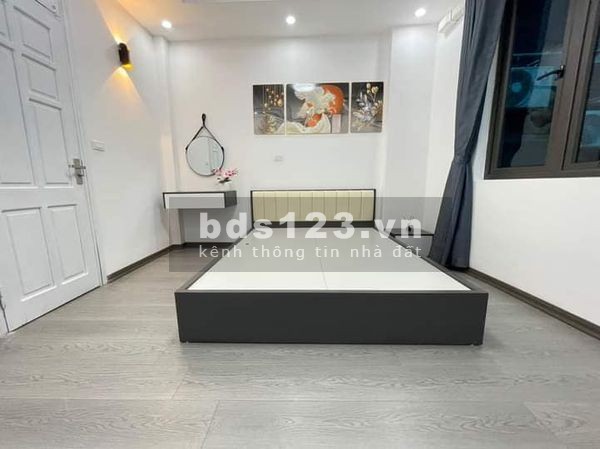 Cần tiền chạy thận bán gấp nhà Tân Mai, Hoàng Mai, ngõ thông, 35m2 giá chỉ nhỉnh 3 tỷ (TL)