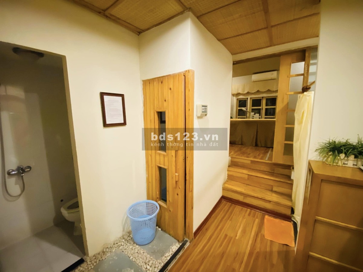 Bán nhà mặt ngõ Thái Hà, Đống Đa. 102m2, 5T, MT 5m, 25 tỷ. Ô tô tránh, sát mặt phố, KDoanh đa dạng
