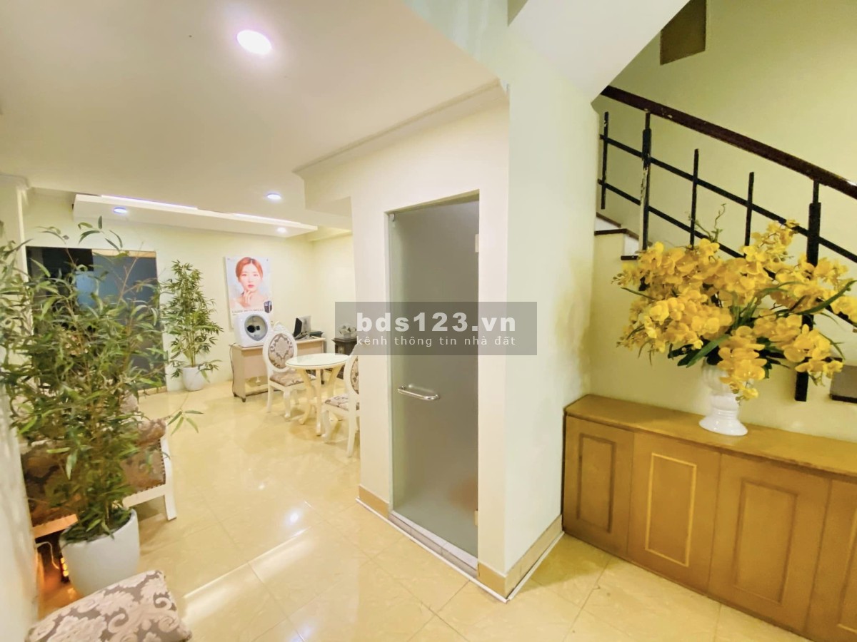 Bán nhà mặt ngõ Thái Hà, Đống Đa. 102m2, 5T, MT 5m, 25 tỷ. Ô tô tránh, sát mặt phố, KDoanh đa dạng