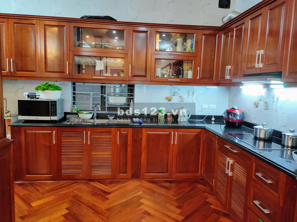 Bán nhà Đại Cồ Việt, 50m2, ô tô cách 20m, 4 tầng, giá 7 tỷ 6