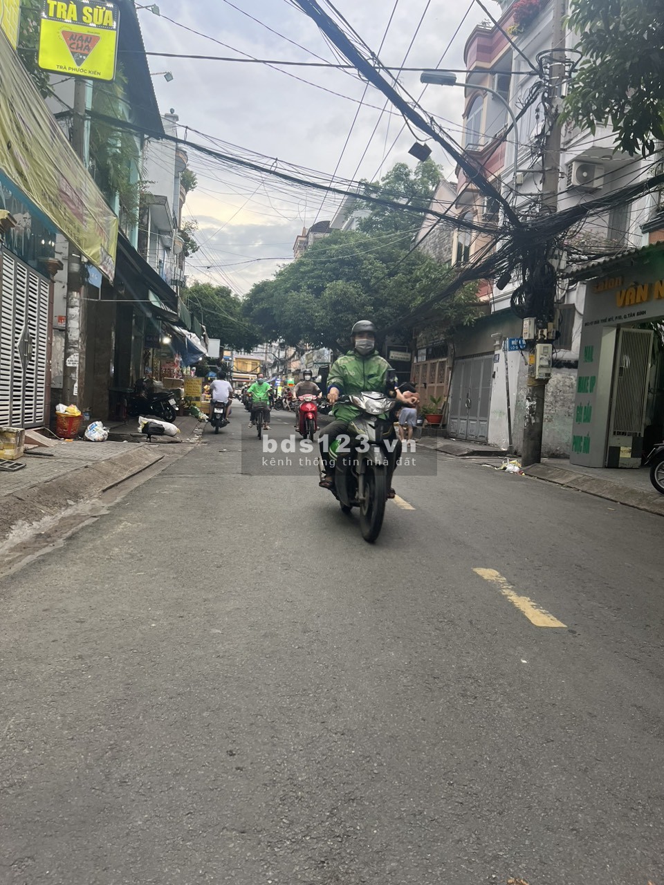 Bán nhà Bùi Thế Mỹ, phường 10, quận Tân Bình; (4x13), 3,5 lầu; 5,3 tỷ