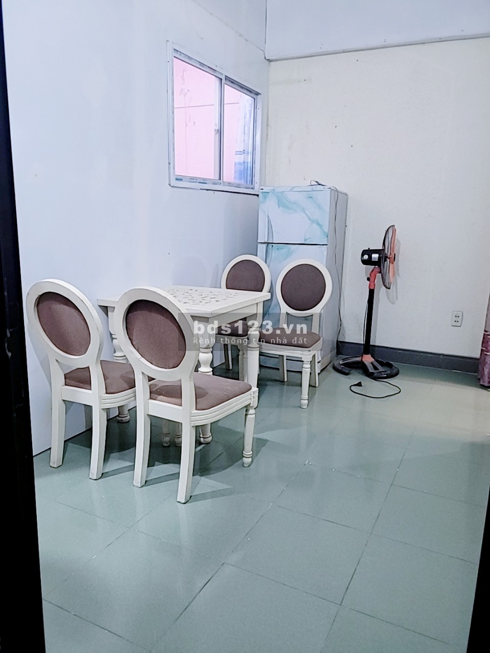 Phòng trọ ngay mặt tiền đường Trần Trọng Cung, ngay khu dân cư cao cấp Nam Long.
